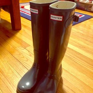 Original Hunter , Graphite Gloss, Womans size 7